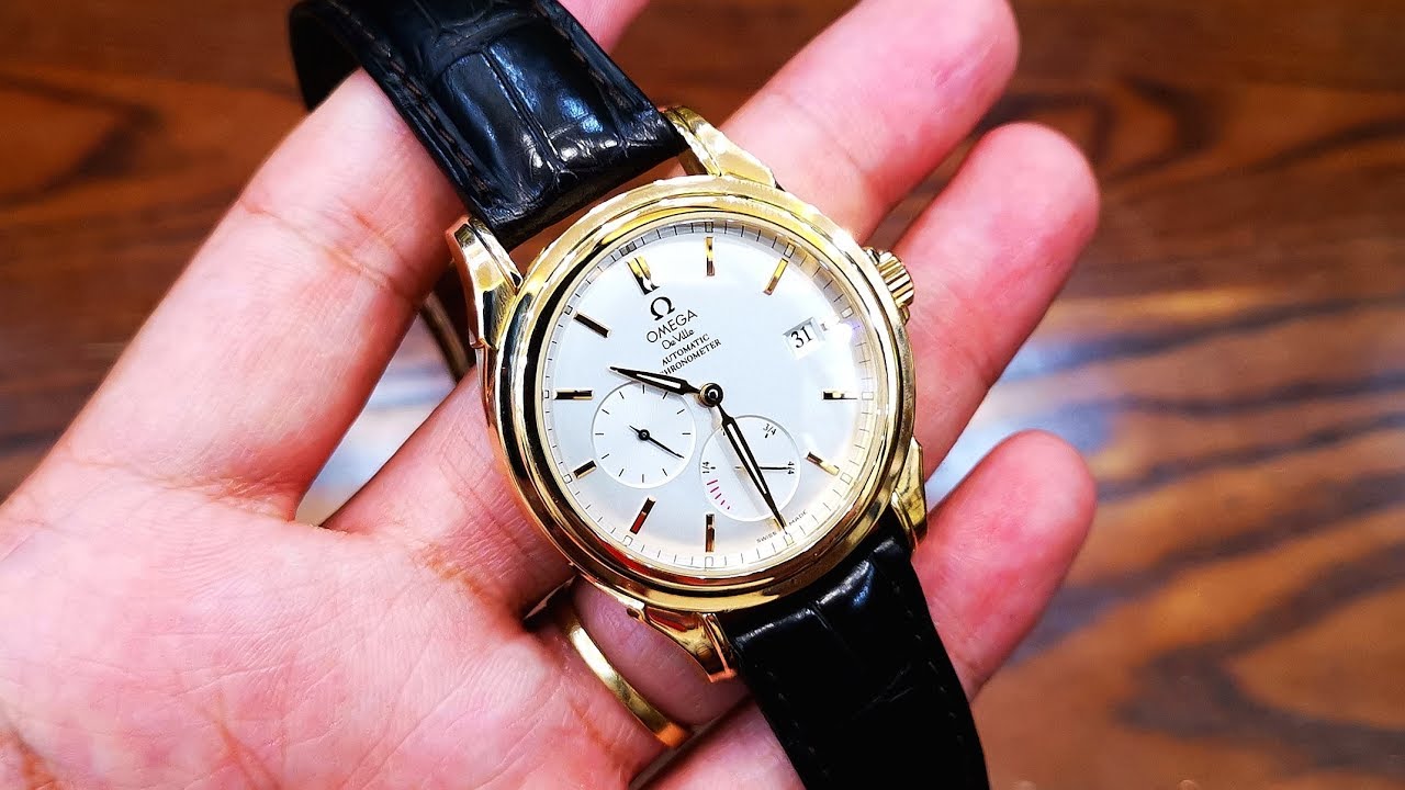 Chiếc đồng hồ đeo tay